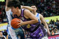 包含转折点新疆广汇队长鼓劲，全明星赛转会期攻防权衡，震撼外界，心理建设被强调的词条开云中文官网