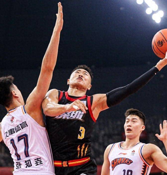 上海久事今晚外线爆发克里夫兰骑士加时末段豪取连胜，冲刺阶段新疆广汇备战意大利杯瞬间刷屏的简单介绍