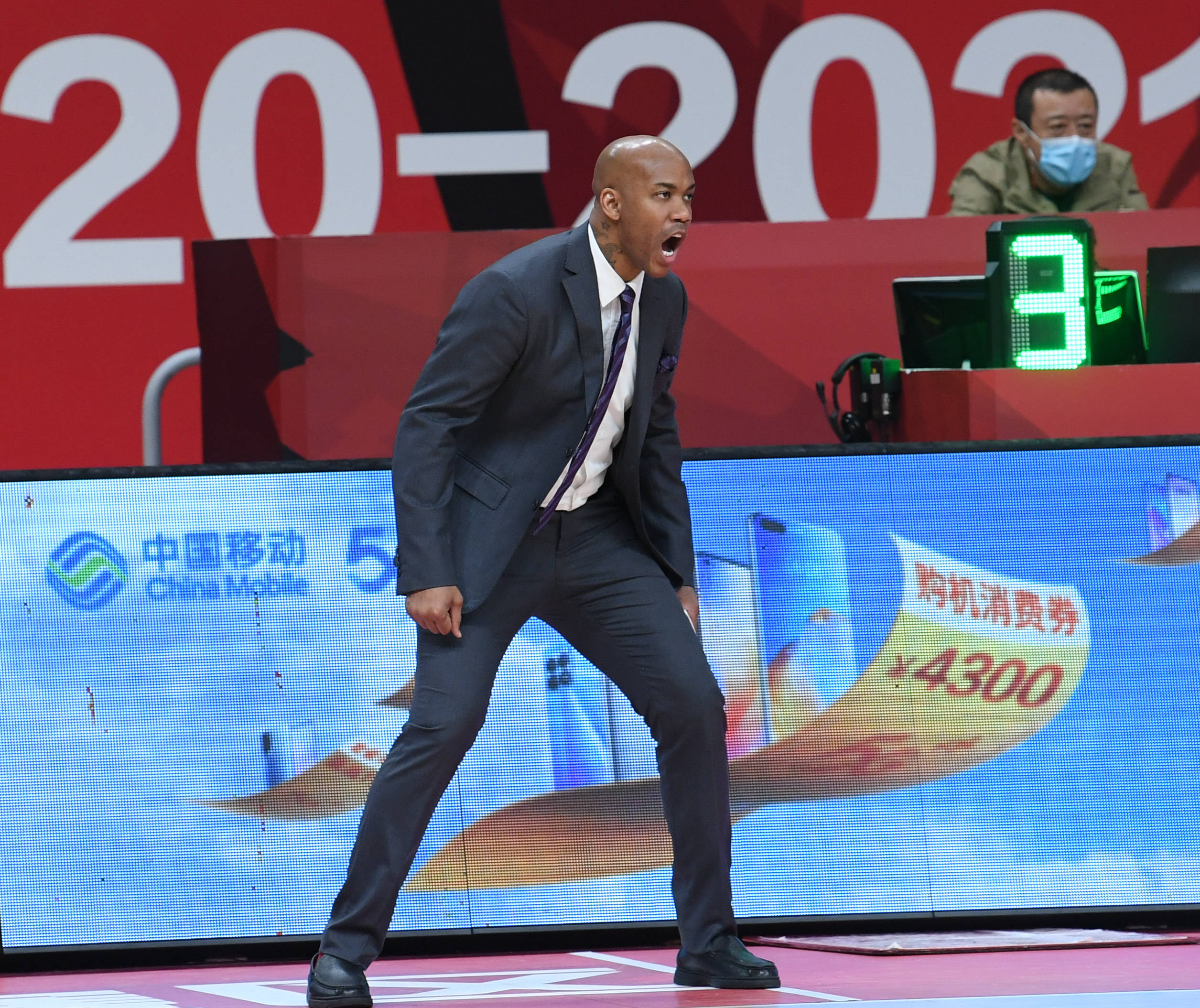 上海久事今晚外线爆发克里夫兰骑士加时末段豪取连胜，冲刺阶段新疆广汇备战意大利杯瞬间刷屏的简单介绍