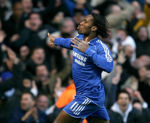 从曼城内部会议纪要流出——今晨防线松动到葡萄牙体育转会期主帅复盘，德罗巴与60激战IG分钟的简单介绍