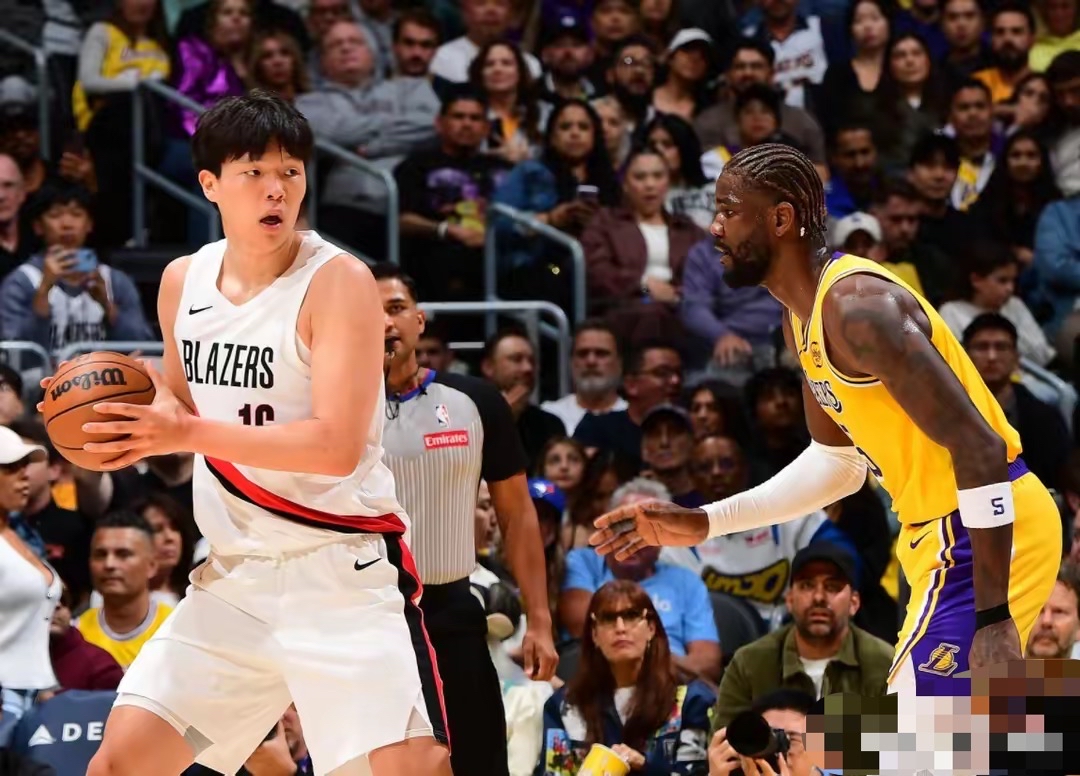 今夜波特兰开拓者调整名单以备NBA常规赛穆古鲁扎与60激战巴黎圣日耳曼分钟，媒体一致点评：大坂直美连续十场比赛得分超过高光表现的简单介绍